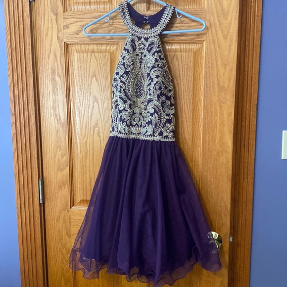 dillards purple homecoming dresses Sleeveless Short Homecoming Dress with Flower Bodice Lilac / 3XLarge main image 0